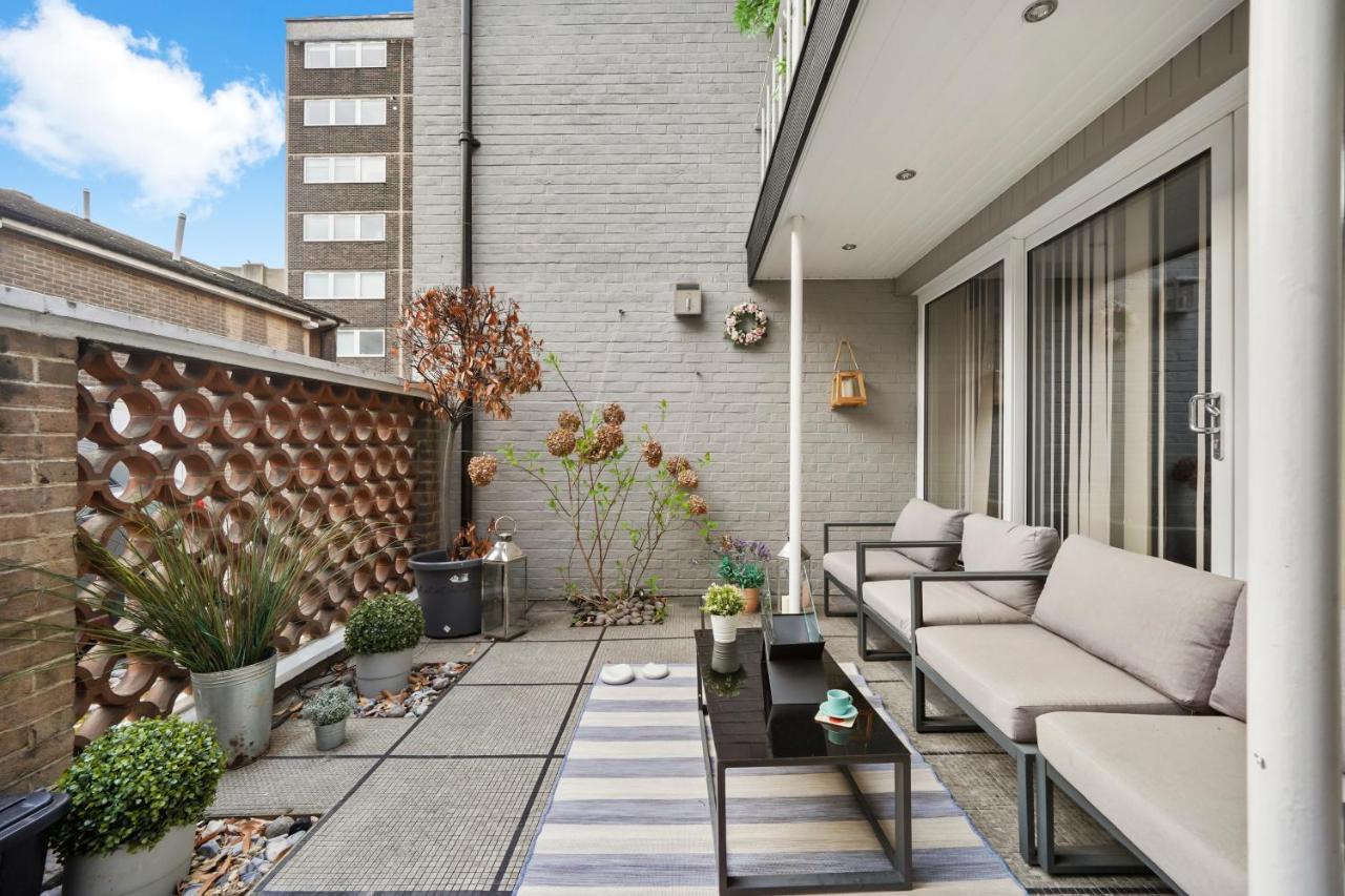 Knightsbridge William Mews Londra
