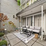 Knightsbridge William Mews